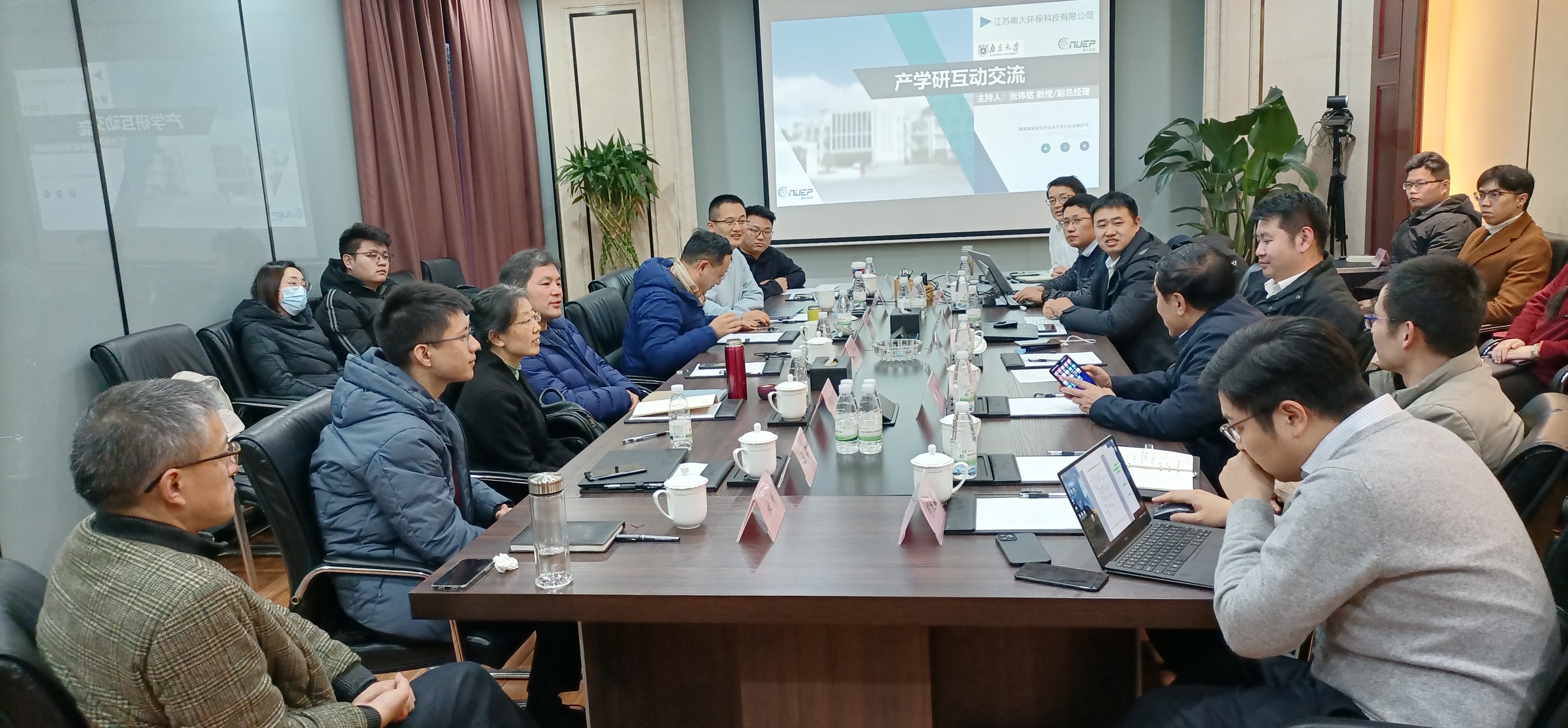 d803fdbfa1862d5fc2a2cd329d6c7f8.jpg d803fdbfa1862d5fc2a2cd329d6c7f8.jpg